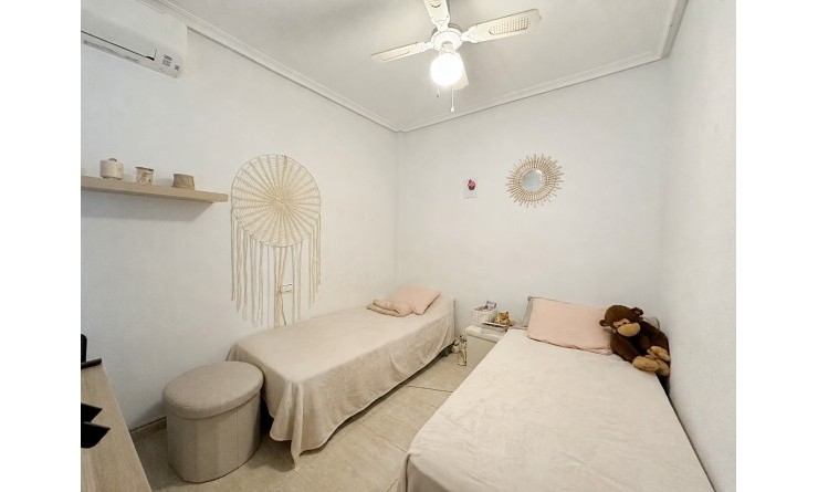 Sale - Bungalow - Los Altos - Dream Hills - Dream Hills 2