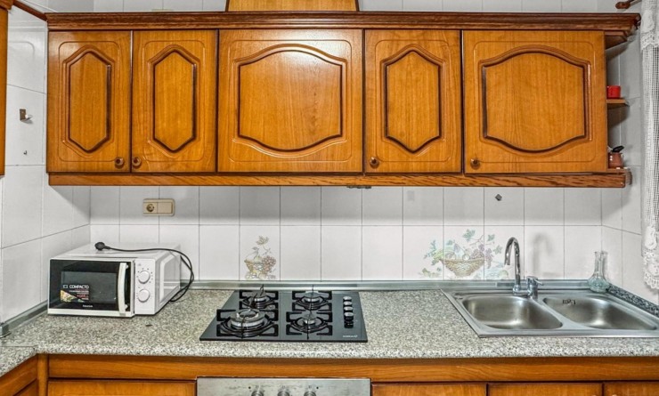 Sale - Apartamento - Torrevieja - Playa de los Locos
