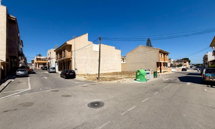 Wederverkoop - Urban building plot - San Miguel de Salinas - CENTRO URBANO