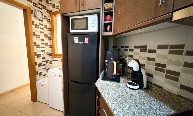 Wederverkoop - Apartment / flat - Torrevieja - Centro