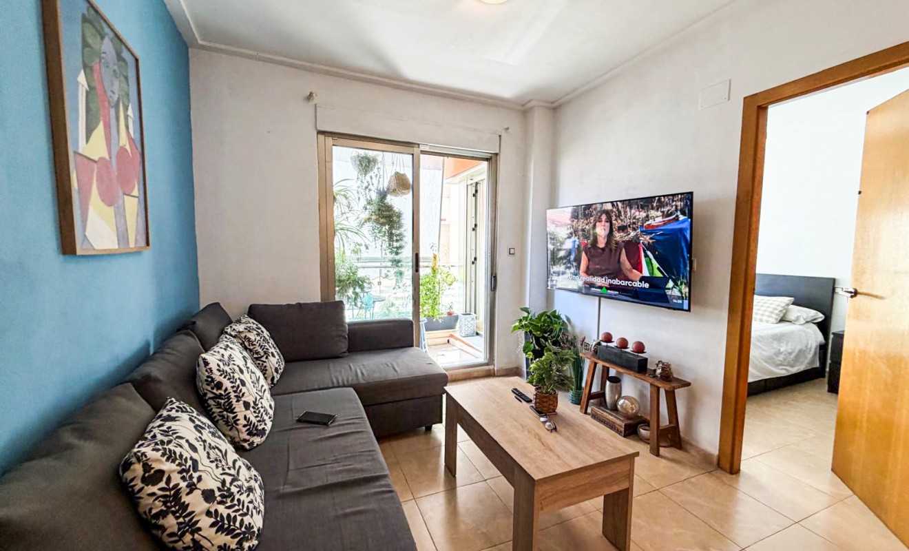 Wederverkoop - Apartment / flat - Torrevieja - Centro