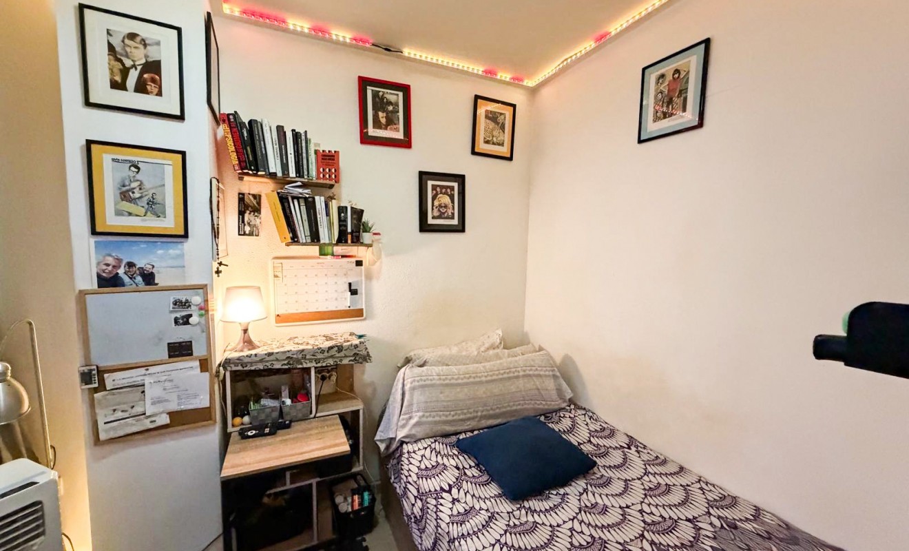 Wederverkoop - Apartment / flat - Torrevieja - Centro