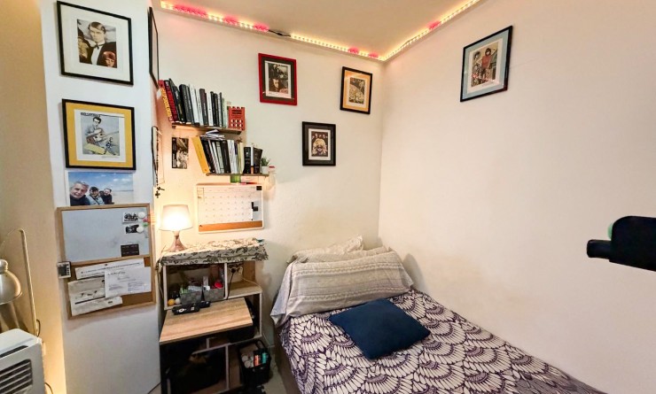 Wederverkoop - Apartment / flat - Torrevieja - Centro