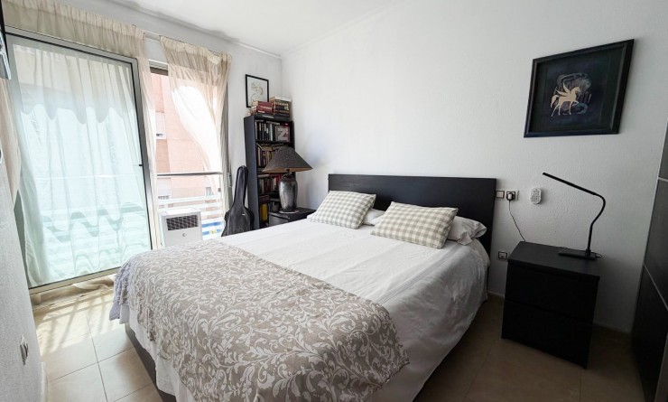 Wederverkoop - Apartment / flat - Torrevieja - Centro