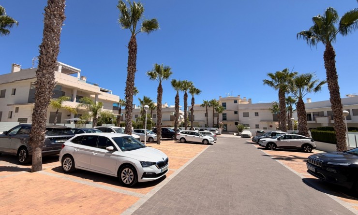 Wederverkoop - Appartement - Ciudad quesada - Doña pepa