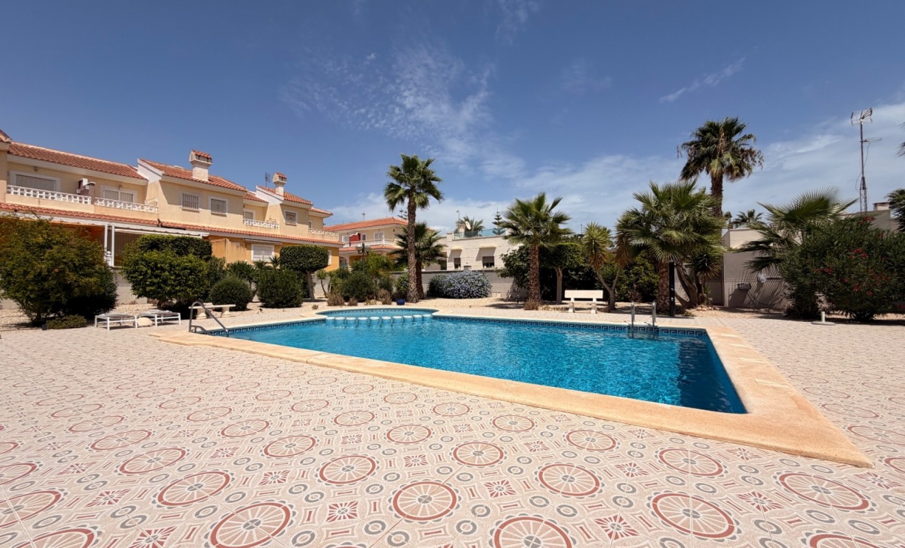 Sale - Townhouse - Ciudad quesada - Doña pepa