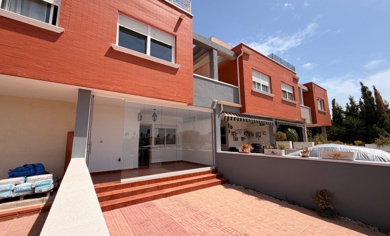 Sale - Townhouse - Ciudad quesada - Doña pepa