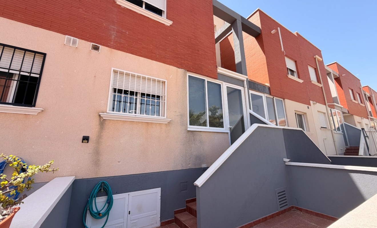 Sale - Townhouse - Ciudad quesada - Doña pepa