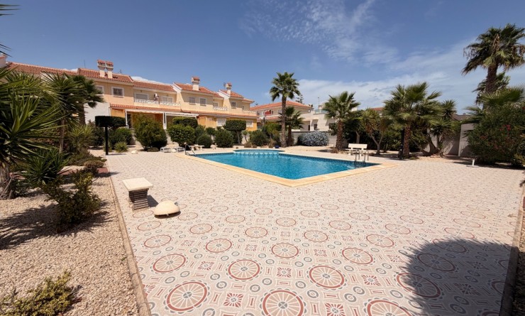 Sale - Townhouse - Ciudad quesada - Doña pepa