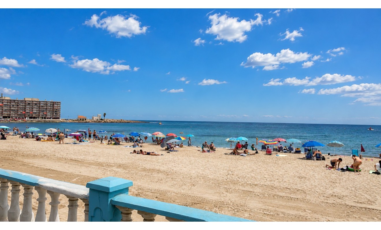 Wederverkoop - Apartment / flat - Torrevieja - Playa de los Locos