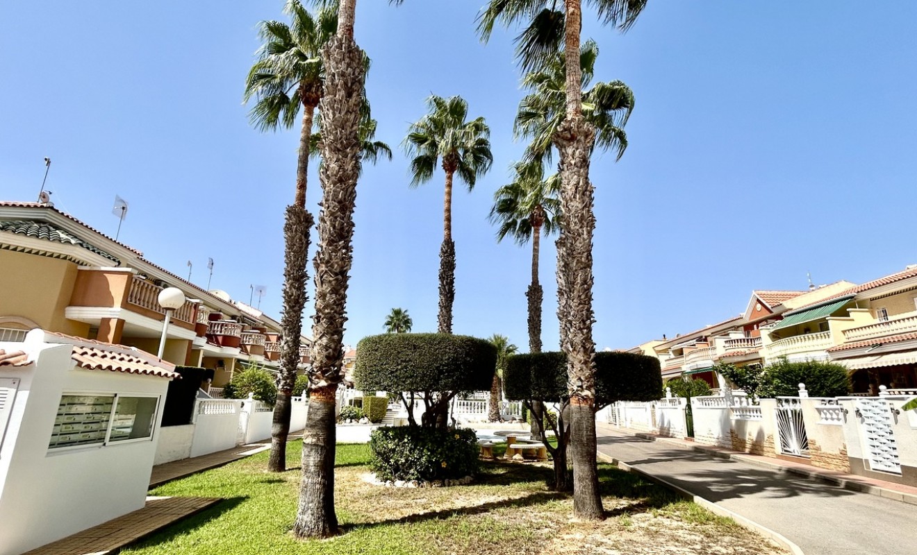 Sale - Townhouse - Ciudad quesada
