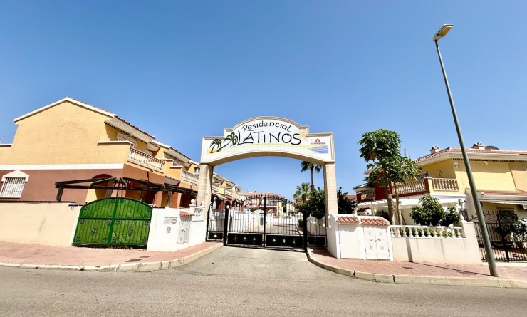 Sale - Townhouse - Ciudad quesada