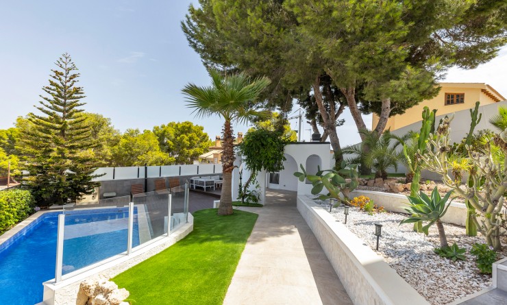 Wederverkoop - Villa - Torrevieja - Los balcones