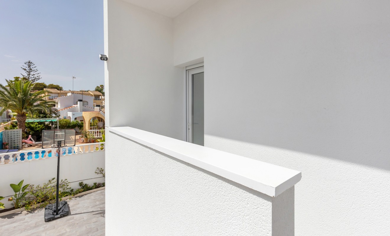 Wederverkoop - Villa - Torrevieja - Los balcones