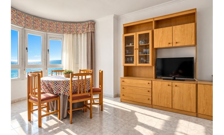 Sale - Apartamento - Torrevieja - Playa de los Locos