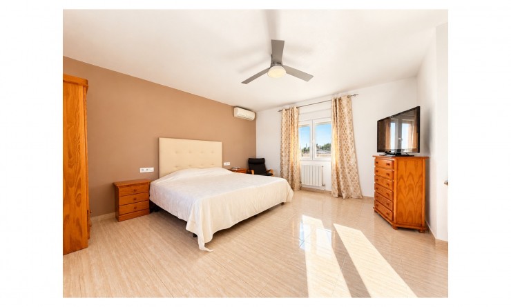 Sale - Villa Detached - San Fulgencio - urb.la marina