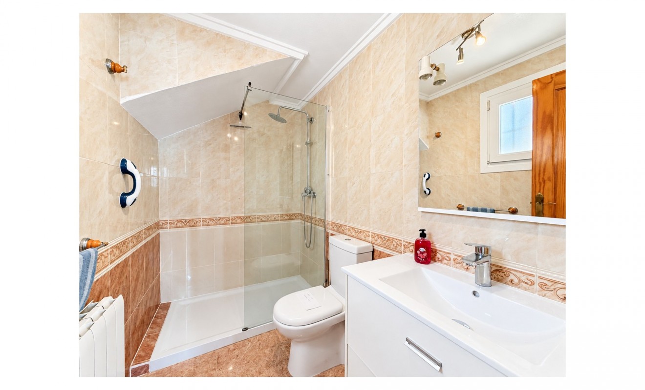 Sale - Villa Detached - San Fulgencio - urb.la marina