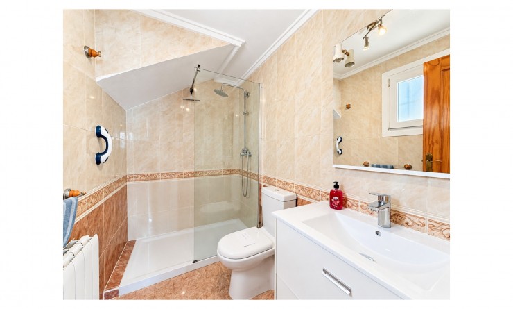 Sale - Villa Detached - San Fulgencio - urb.la marina