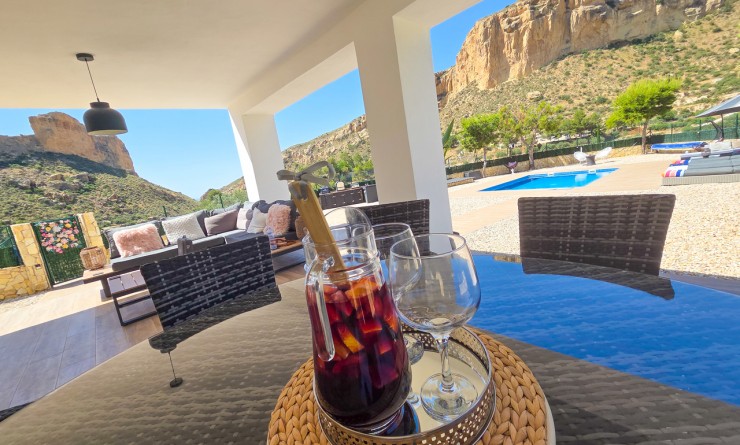 Sale - Villa - Crevillente