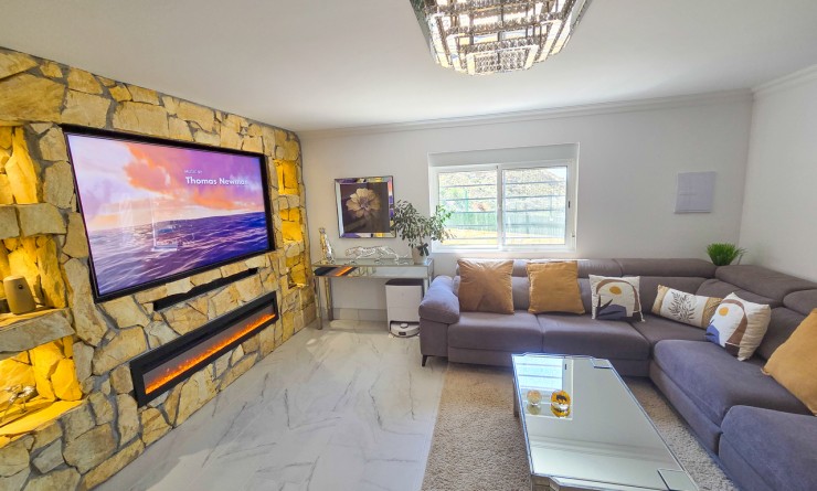 Sale - Villa - Crevillente