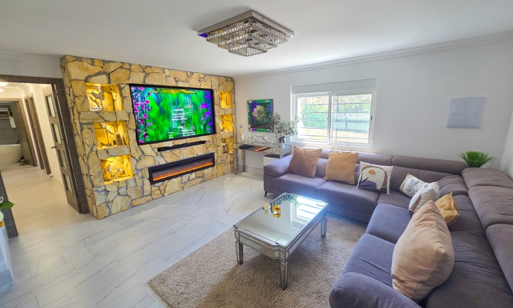 Sale - Villa - Crevillente