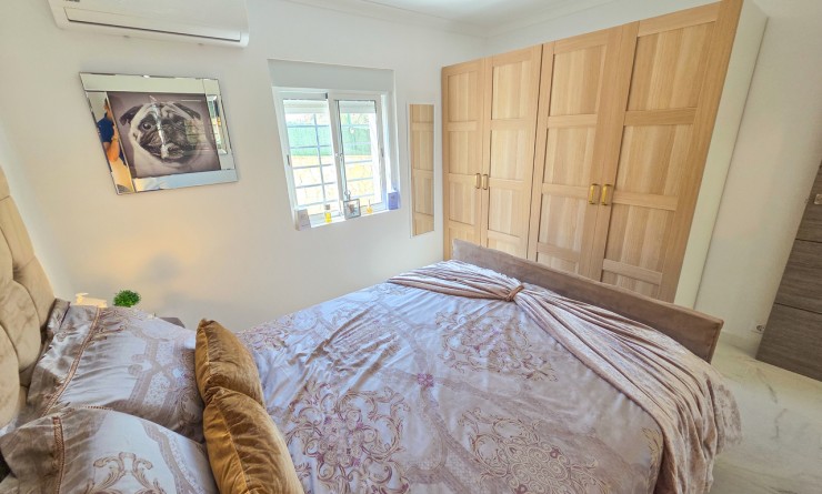 Sale - Villa - Crevillente