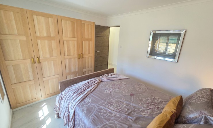 Sale - Villa - Crevillente
