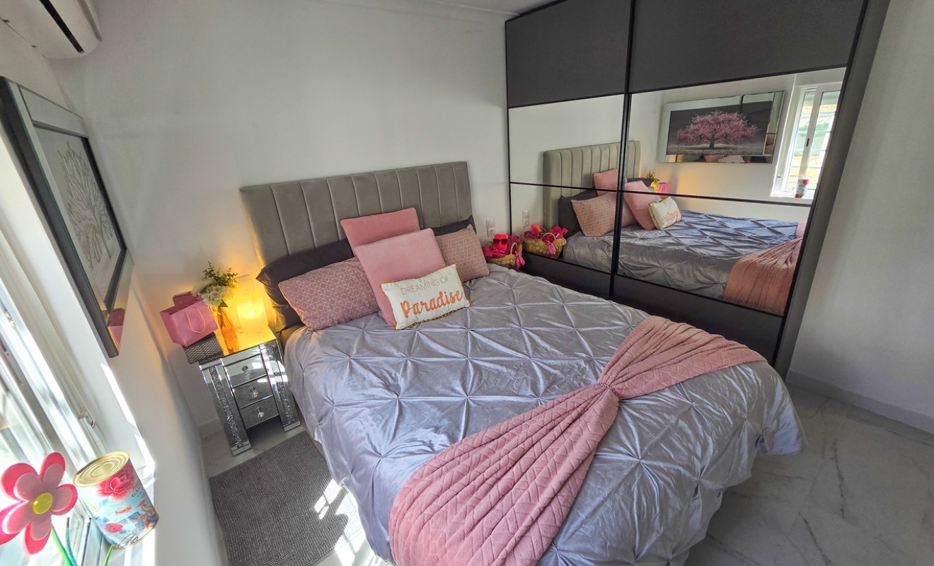 Sale - Villa - Crevillente
