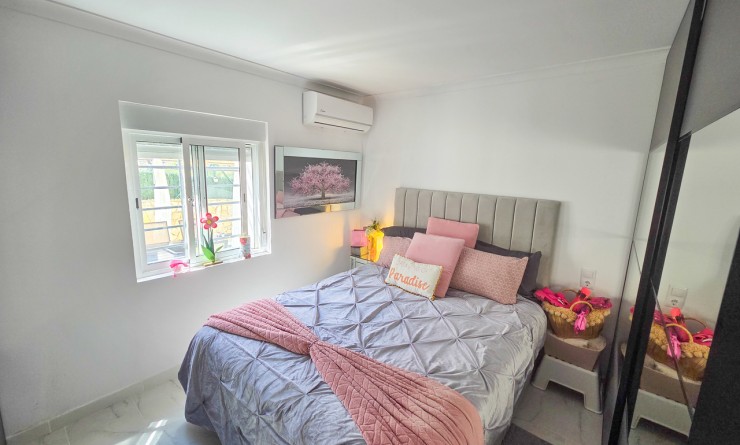 Sale - Villa - Crevillente