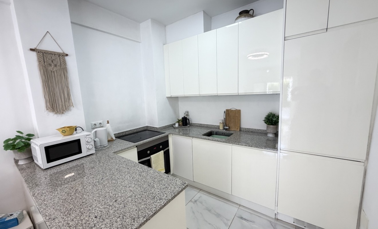 Sale - Apartment - La Zenia