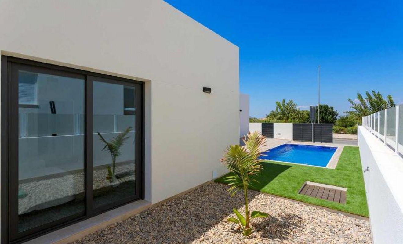 New Build - Quad House - Daya Nueva - CENTRO