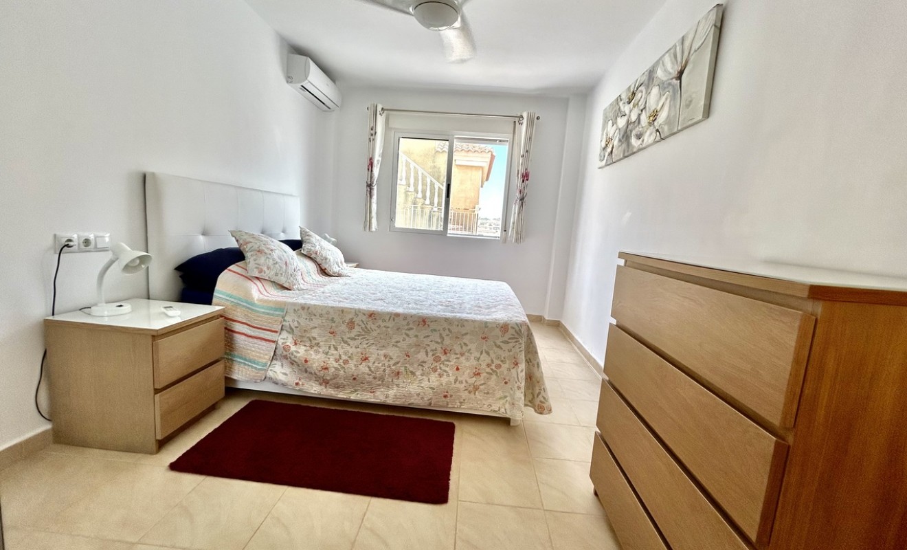 Revente - Villa - Villamartín