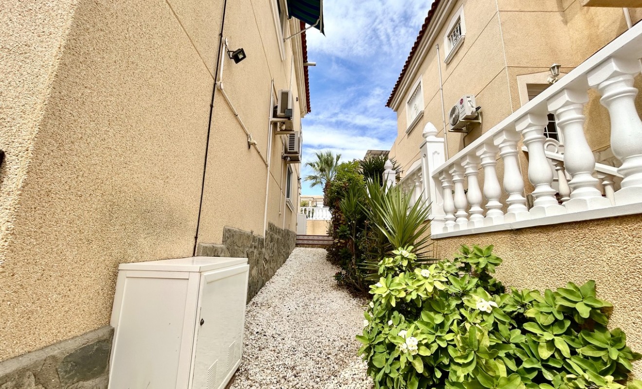 Revente - Villa - Villamartín