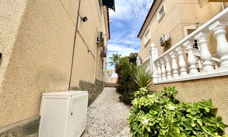 Revente - Villa - Villamartín