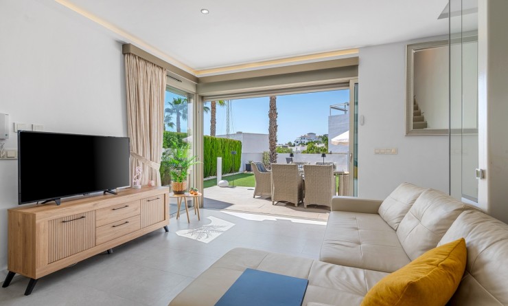 Wederverkoop - Villa - Orihuela Costa - Villamartín