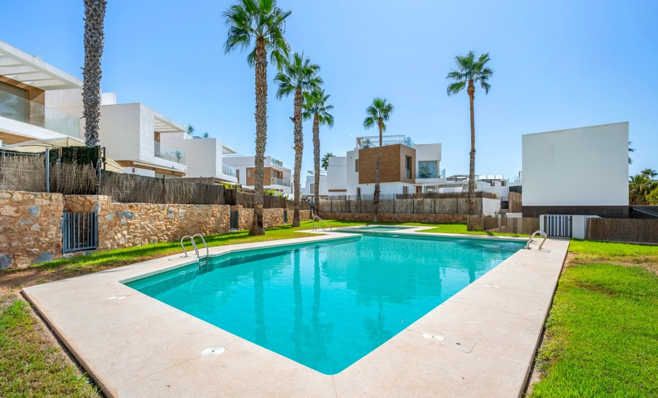 Wederverkoop - Villa - Orihuela Costa - Villamartín