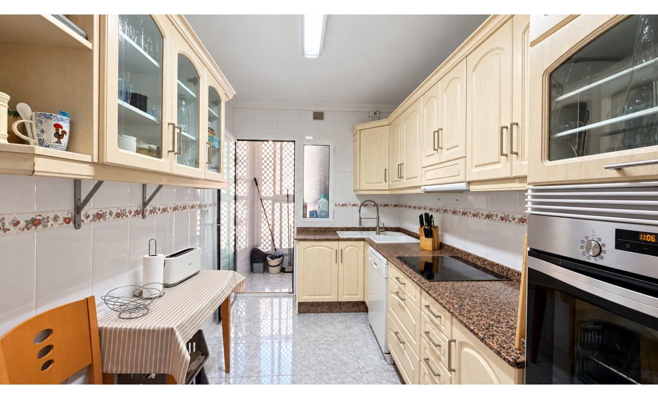 Wederverkoop - Apartment / flat - Calpe - Pueblo