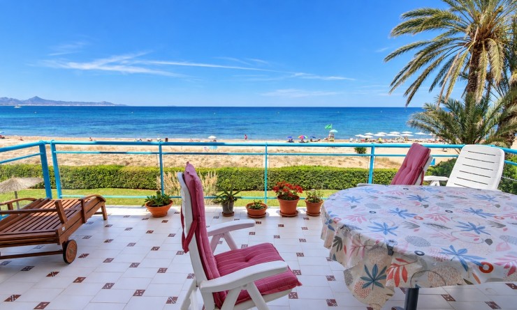 Sale - Apartment / flat - Denia - Les Marines - Las Marinas