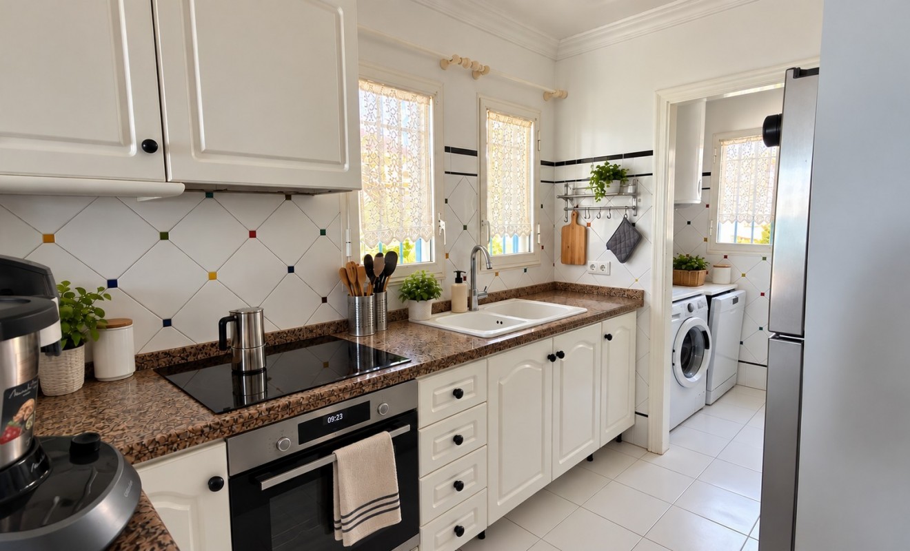 Sale - Apartment / flat - Denia - Les Marines - Las Marinas