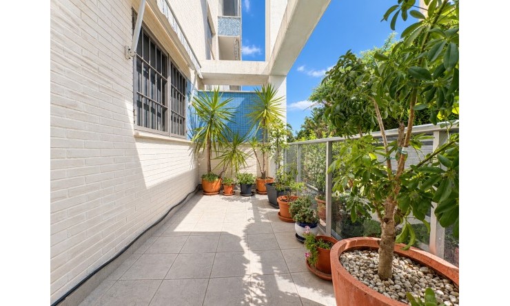 Wederverkoop - Apartment / flat - Denia - Les Marines - Las Marinas