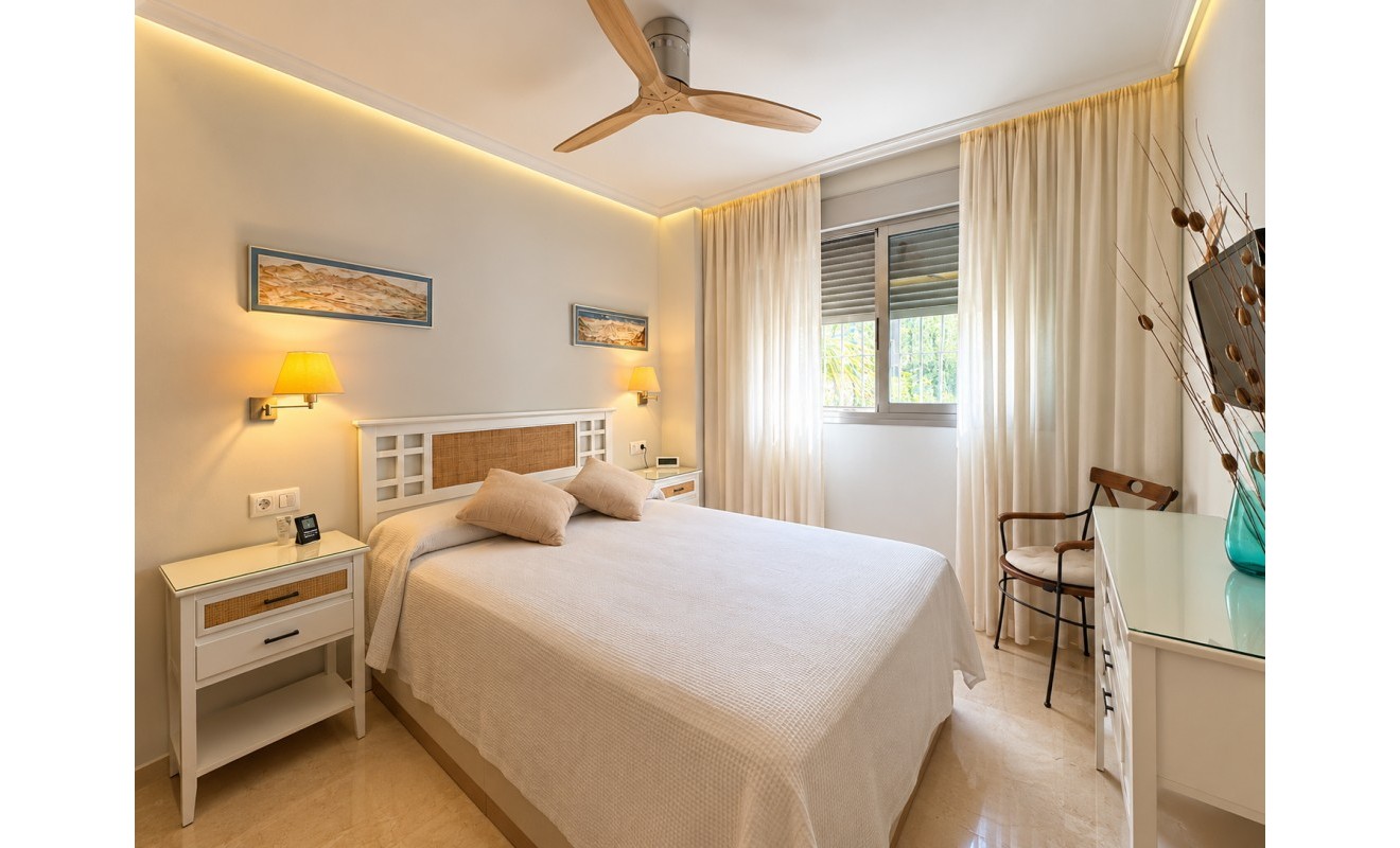Wederverkoop - Apartment / flat - Denia - Les Marines - Las Marinas