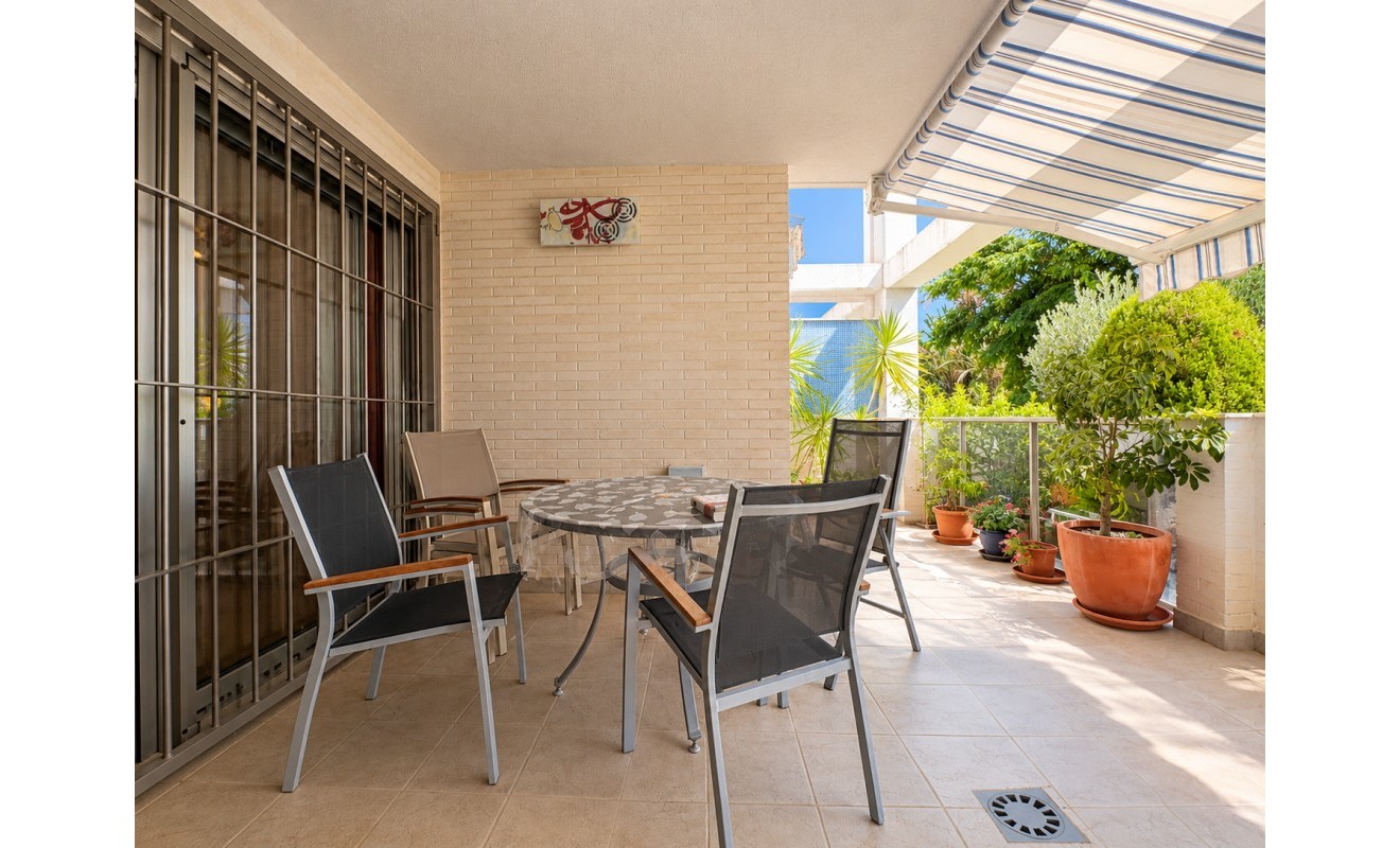 Wederverkoop - Apartment / flat - Denia - Les Marines - Las Marinas