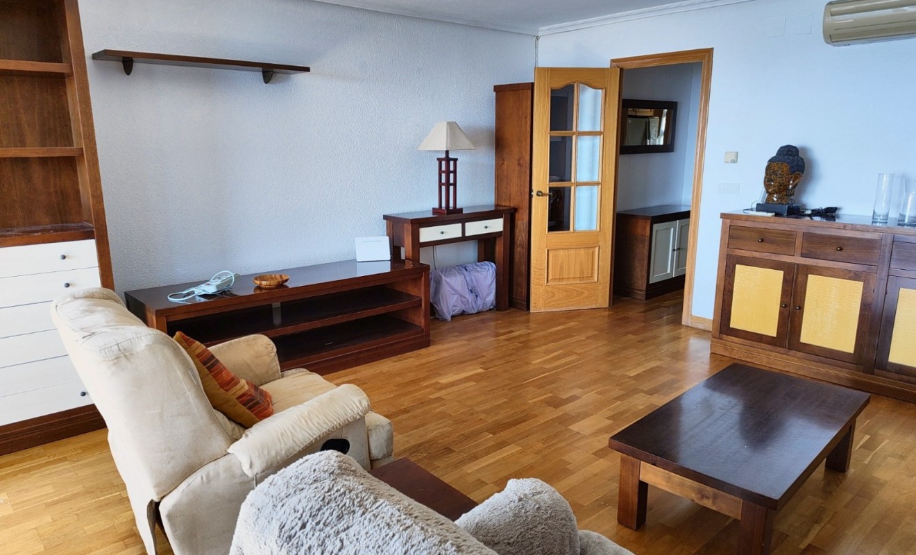 Wederverkoop - Apartment / flat - Benidorm - Zona de Poniente