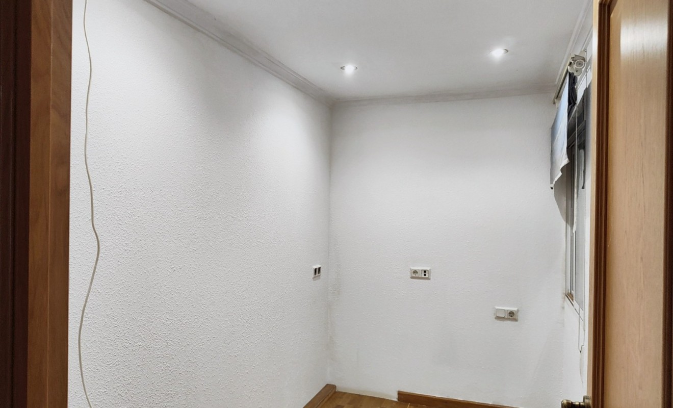 Wederverkoop - Apartment / flat - Benidorm - Zona de Poniente