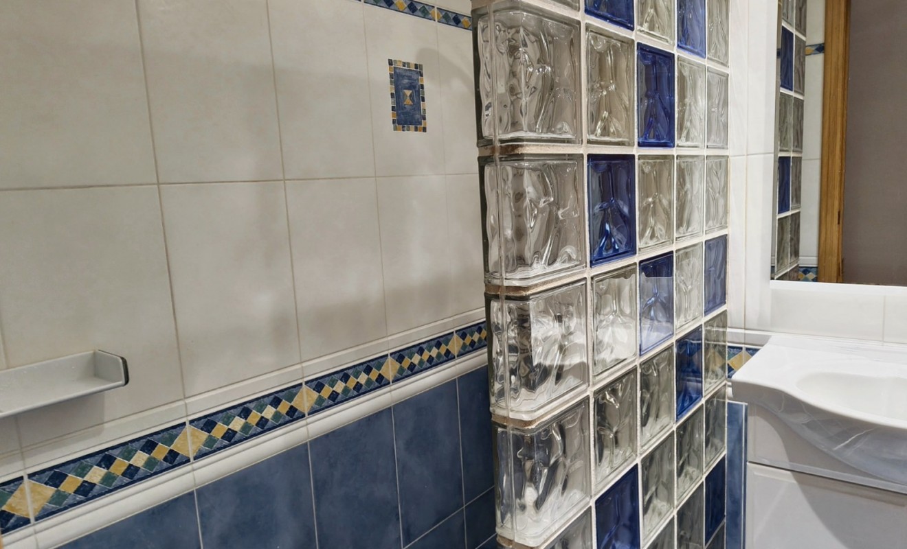 Wederverkoop - Apartment / flat - Benidorm - Zona de Poniente