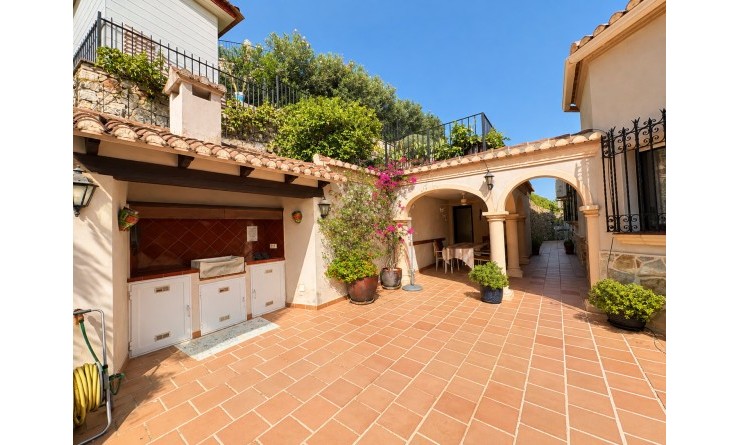 Wederverkoop - Villa - Denia - Montgó