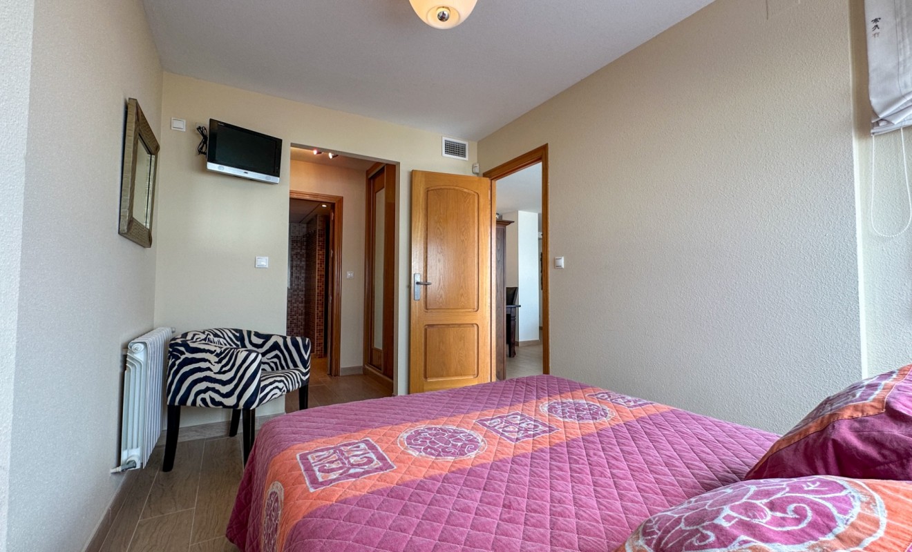 Wederverkoop - Apartment / flat - Torrevieja - Playa de los Locos