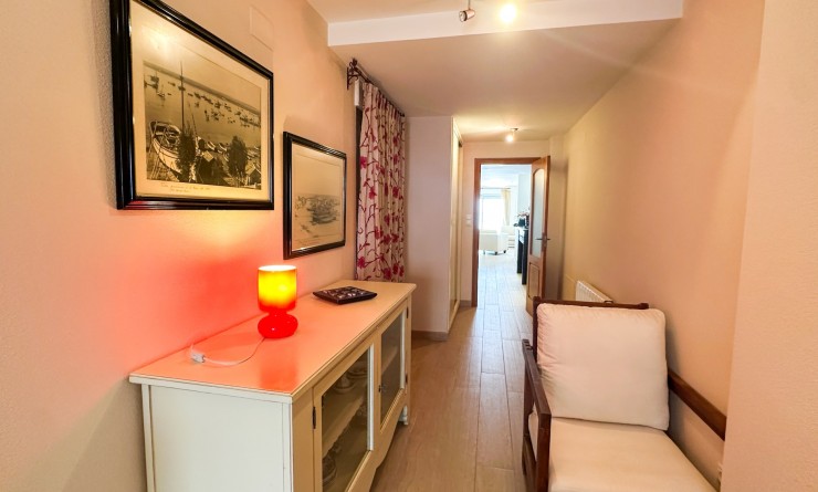 Wederverkoop - Apartment / flat - Torrevieja - Playa de los Locos