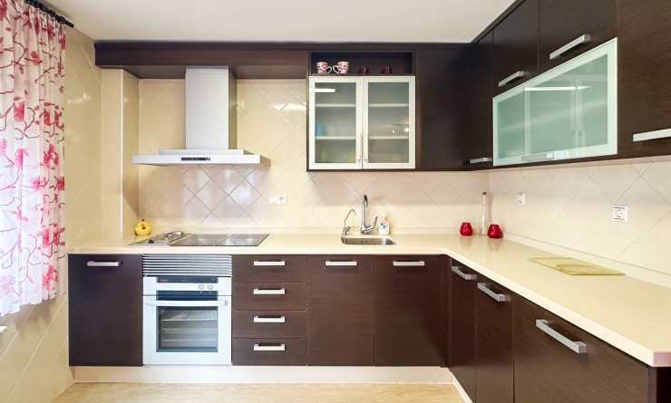 Wederverkoop - Apartment / flat - Torrevieja - Playa de los Locos