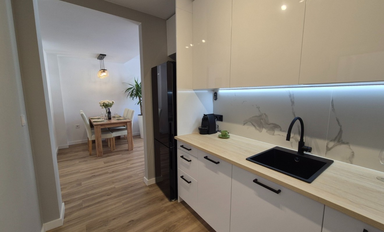 Wederverkoop - Herenhuis - Alicante - La Florida